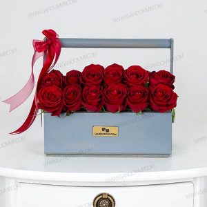 باکس گل رز هلندی قرمز