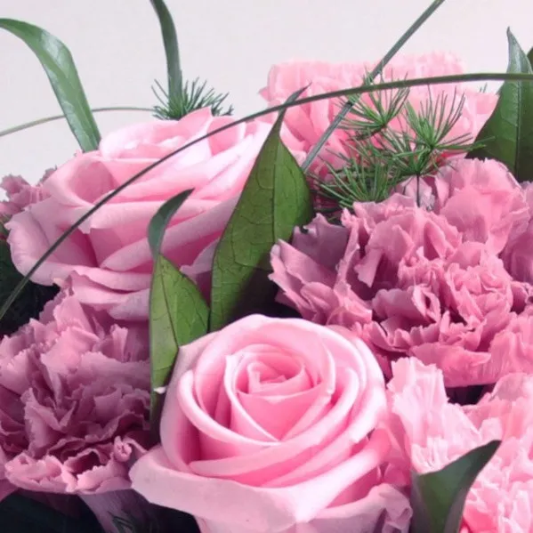 خرید گل صورتی برای ولنتاین