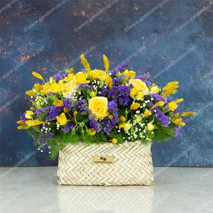 سبد گل رز مینیاتوری