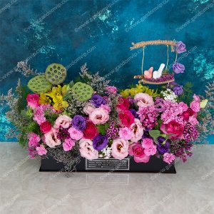 باکس رز هلندی و قرنفل