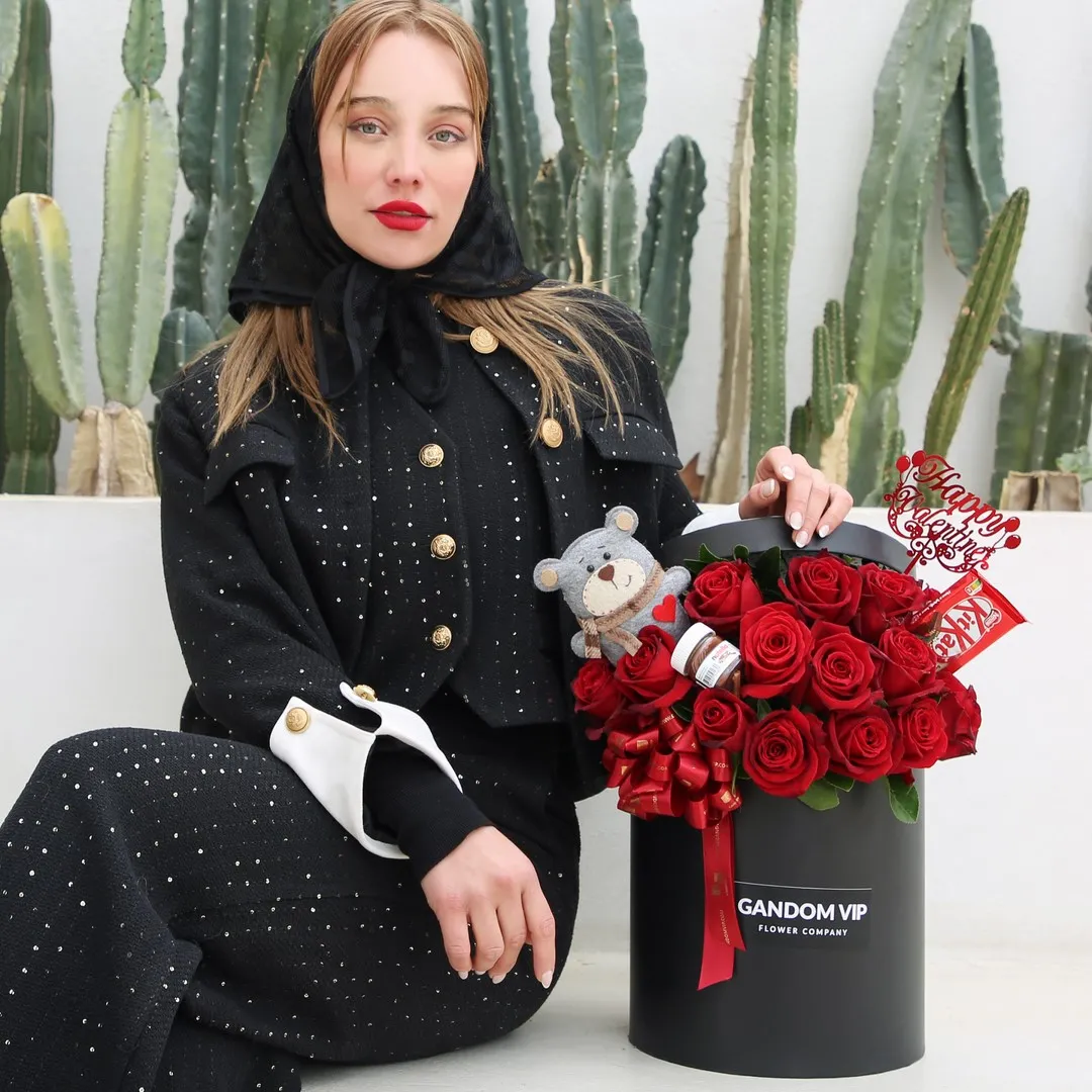 باکس گل کد 712