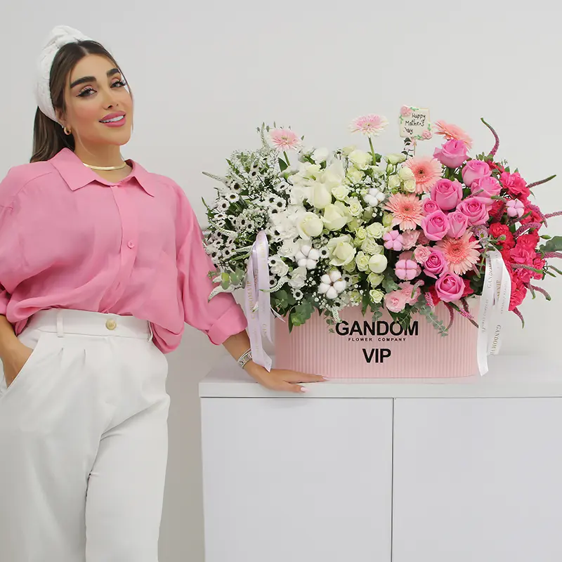 سفارش جعبه گل کد 799 روز مادر